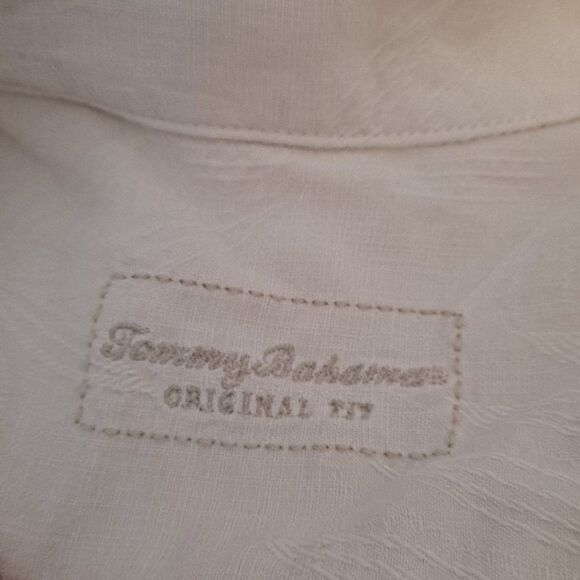 Tommy Bahama Original  100% Silk Cream Embossed Print Mickey Logo Button T Shirt - Picture 6 of 8